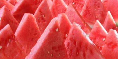 为什么吃冰镇西瓜会引发胃损伤？